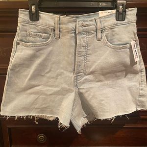 Women’s light denim jean shorts